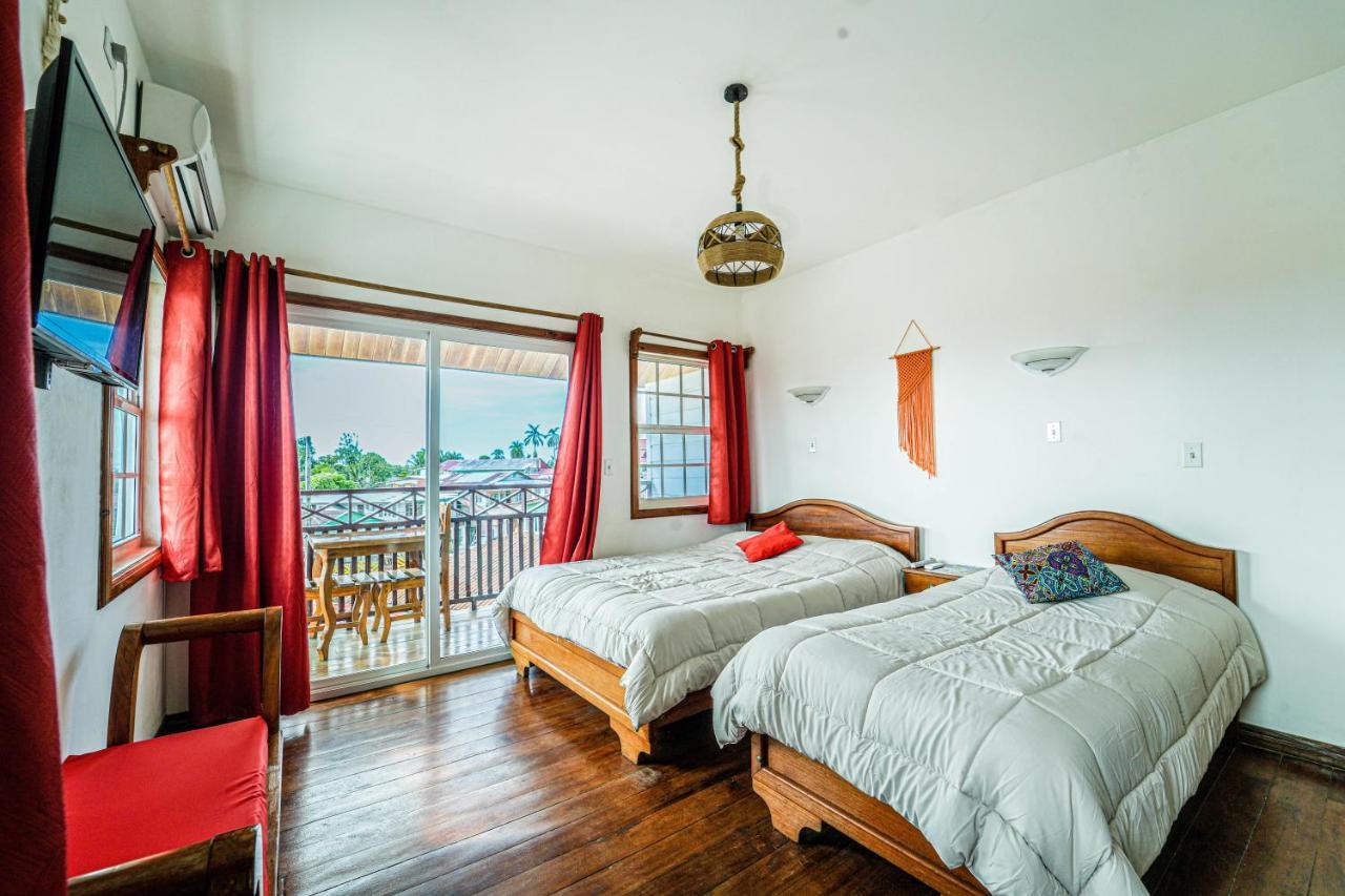 La Casa Corazon Hotel Bocas del Toro Eksteriør billede